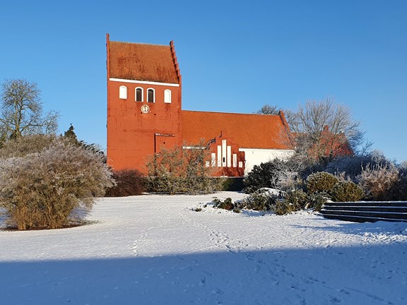 Kirke i sne